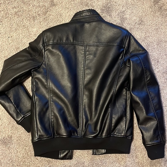 Levi’s leather jacket - Picture 3 of 4